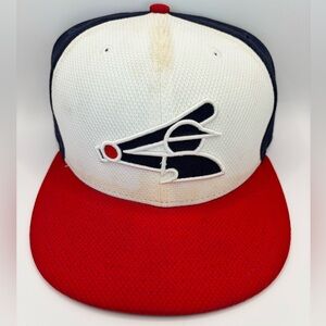 NEW ERA™️ Men's Size 7 1/2 CHICAGO WHITESOCKS Official On-Field Baseball Cap